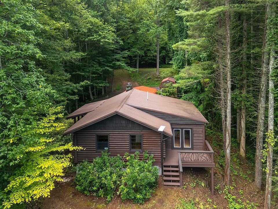 1st image of 5 Hyacinth Ln