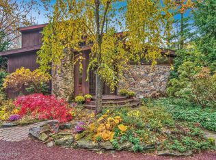 432 Upper Swiftwater Rd, Cresco, PA 18326