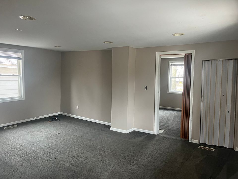1st image of 419-419 Orange St