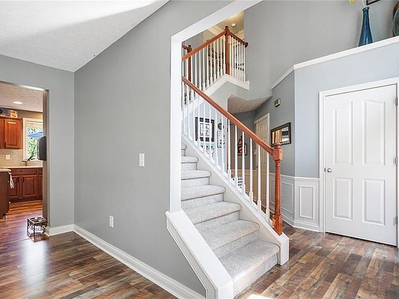 3rd image of 5958 Ramsey Dr