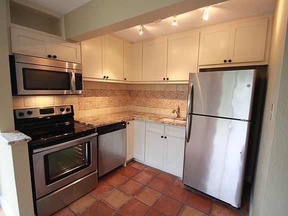 2nd image of 1306 Norwalk Ln APT 301