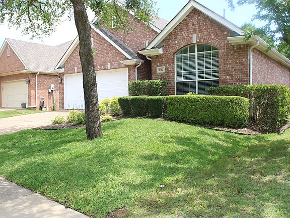 2nd image of 1712 Villa Ct