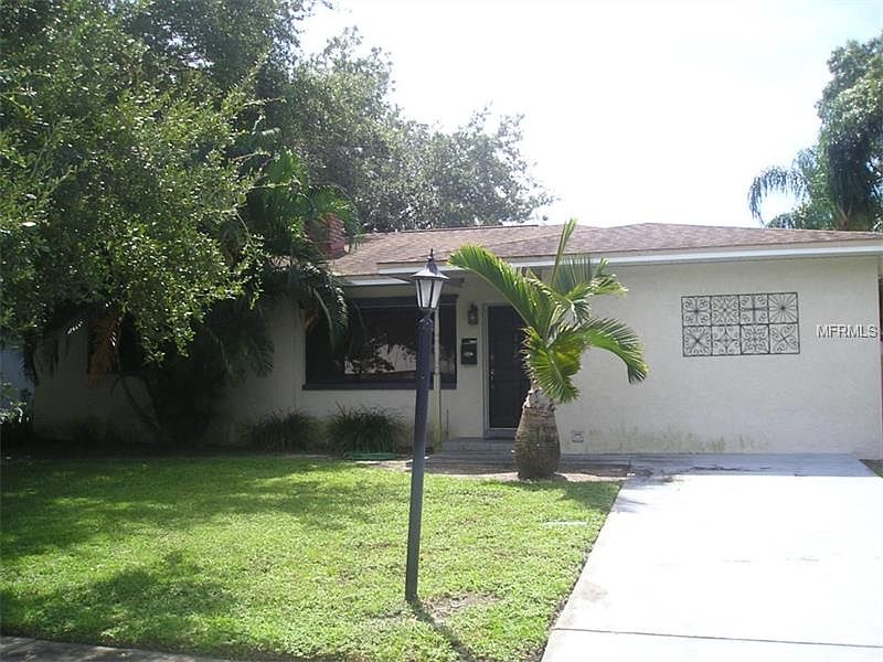 1st image of 110 80th Ave N