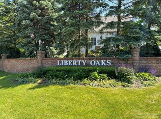 674 Boston Ct, Ann Arbor, MI 48103