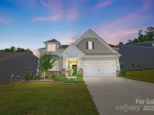 1025 Dali Blvd, Mount Holly, NC 28120