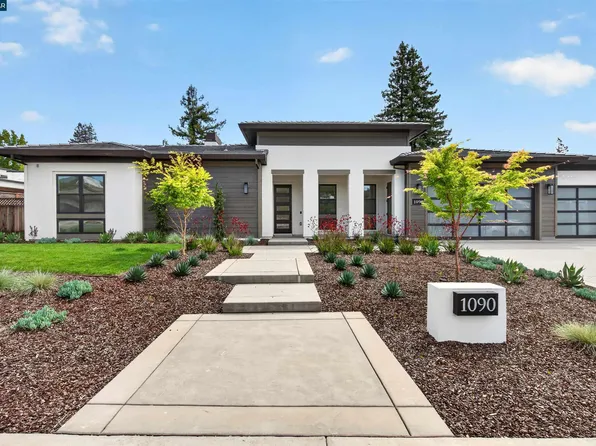 1090 Borrette Ct, Napa, CA 94558