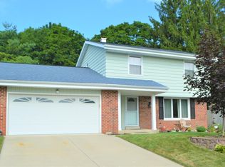 7824 49th Ave, Kenosha, WI 53142
