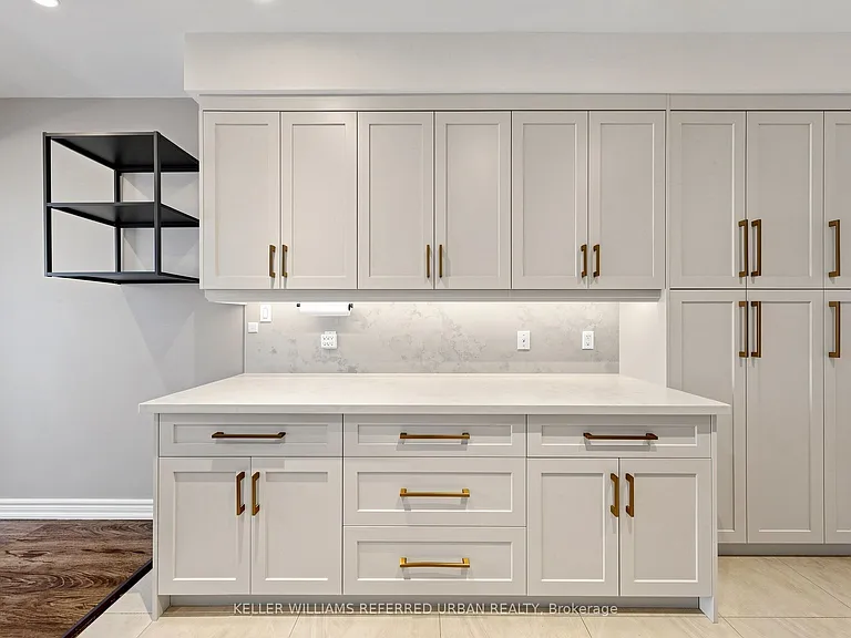 45 Cameo Dr — Photo 15