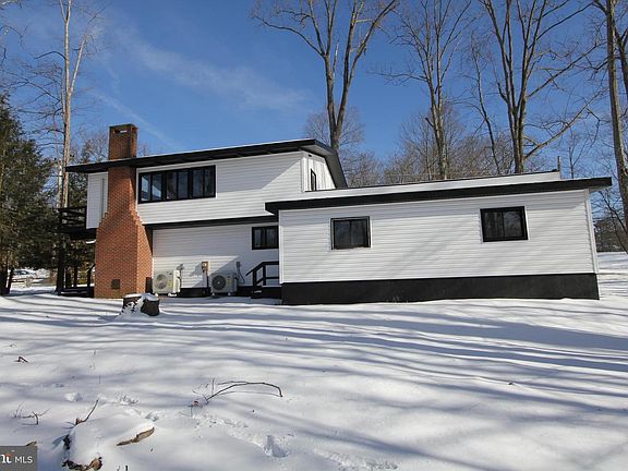 3rd image of 3331 Carribean Rd