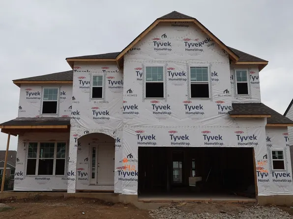 550 Goldfinch Dr, Beavercreek, OH 45434