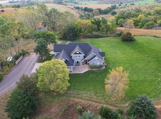 31844 W Loop Rd, Sioux City, IA 51108