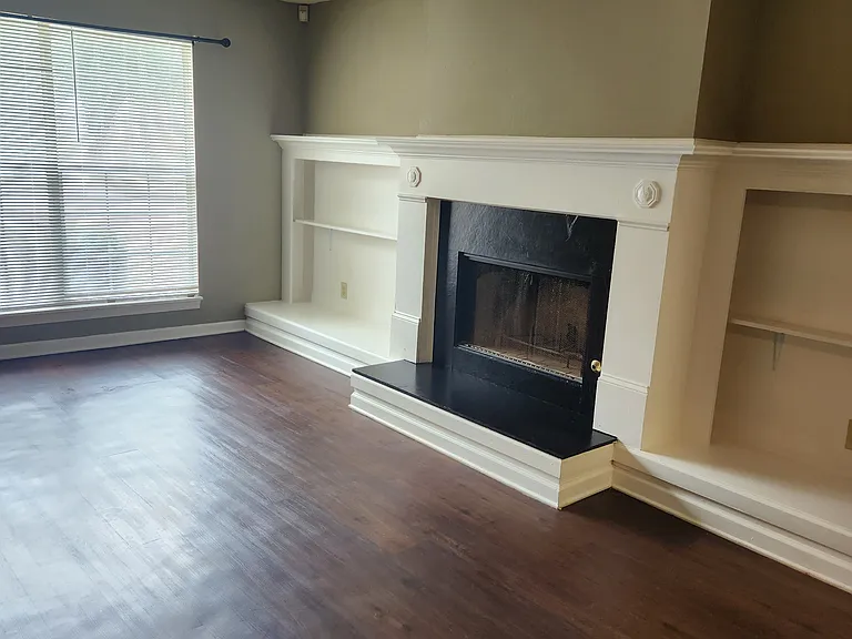 739 Hynds Springs Dr — Photo 4