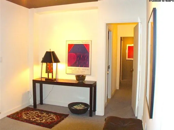 1 Lake Shore Blvd Suite 901, Bratenahl, OH 44108