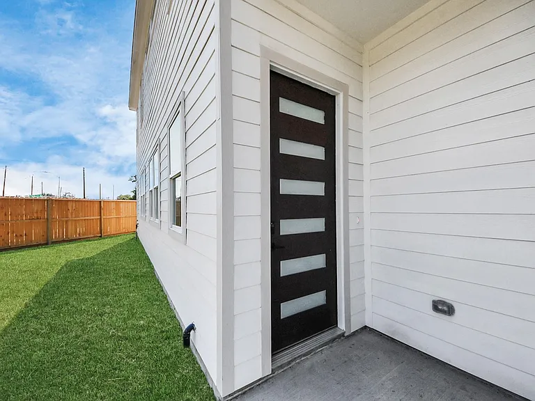 4133 E Toliver St — Photo 39