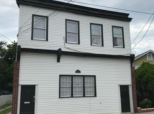 688 King St APT D, Charleston, SC 29403