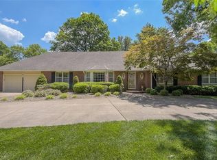 3409 W 92nd St, Leawood, KS 66206