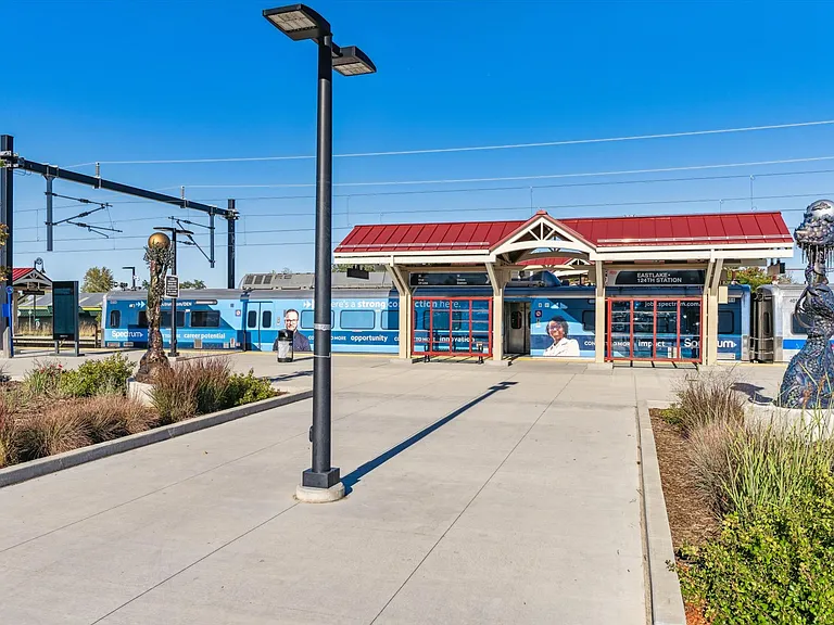 2060 E 134th Ave — Photo 43