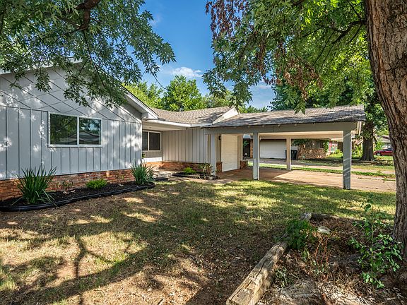2nd image of 1517 Shalimar Dr