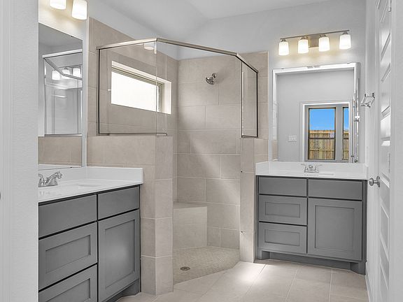 5th image of 30939 Breezy Way