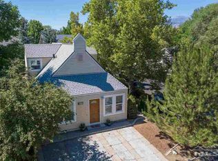 8902 Dixon Ln, Reno, NV 89511