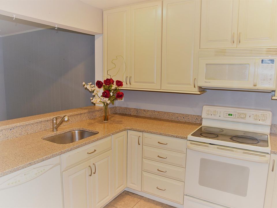 6022 Old Landing Way Burke VA Zillow