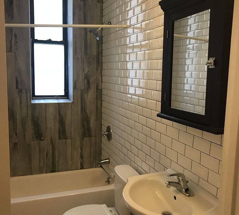 2nd image of 609 W 135th St APT 3