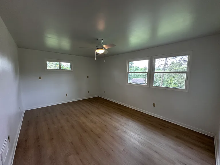 106 Fawn Valley Dr — Photo 15
