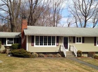 56 Lawnwood St, Agawam, MA 01001