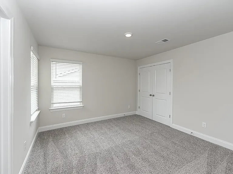 2306 Yukon Ct — Photo 13