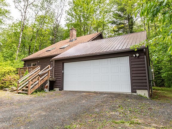 3rd image of 48 Canterbury Ln