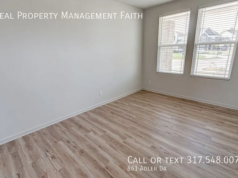 861 Adler Dr — Photo 7