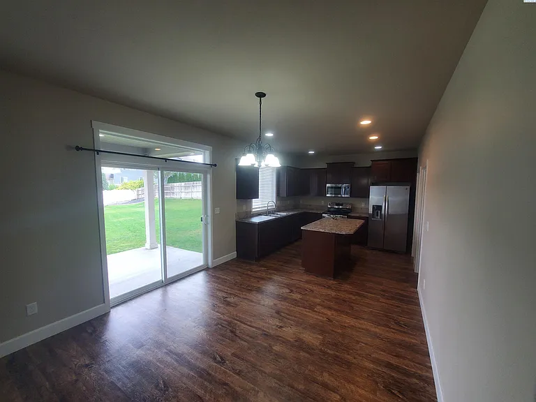 10260 W 18th Ct — Photo 4