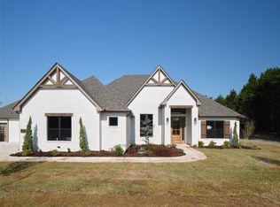 9101 Prairie Farms Dr, Mustang, OK 73064