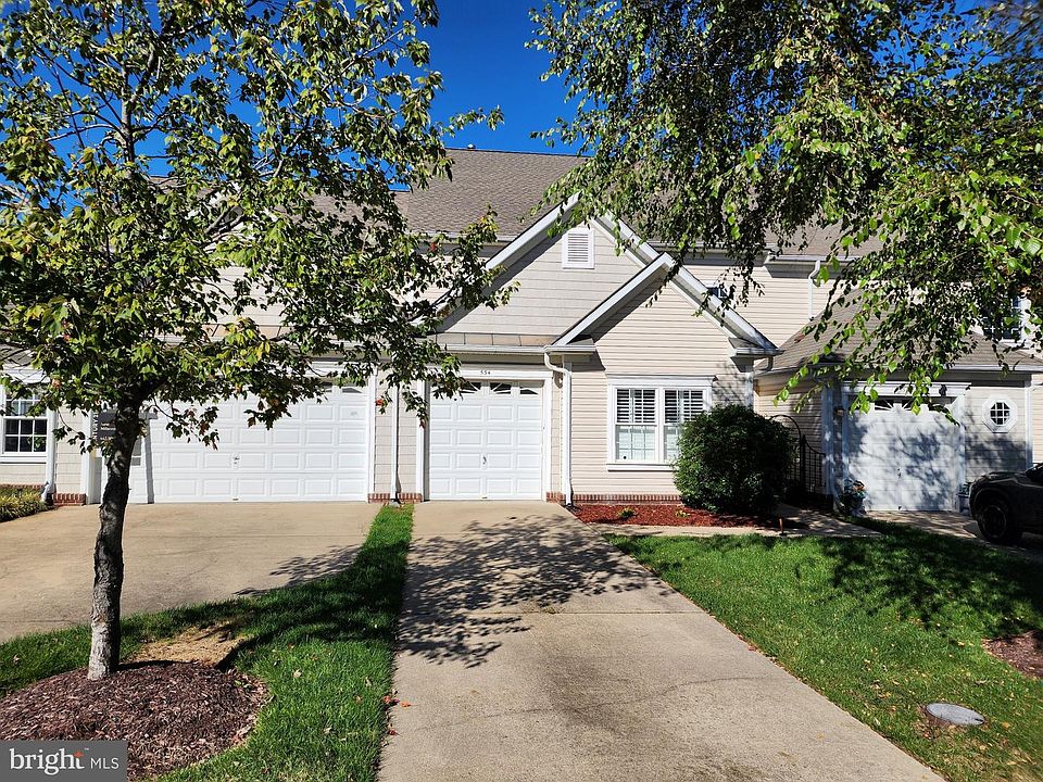 1st image of 534 Summerset Ct Unit 37