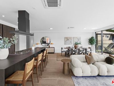 1618 Hilts Ave #201, Los Angeles, CA, 90024