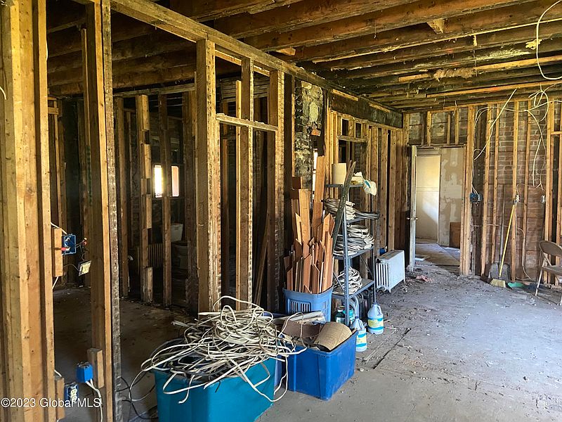 2nd image of 66 West Street