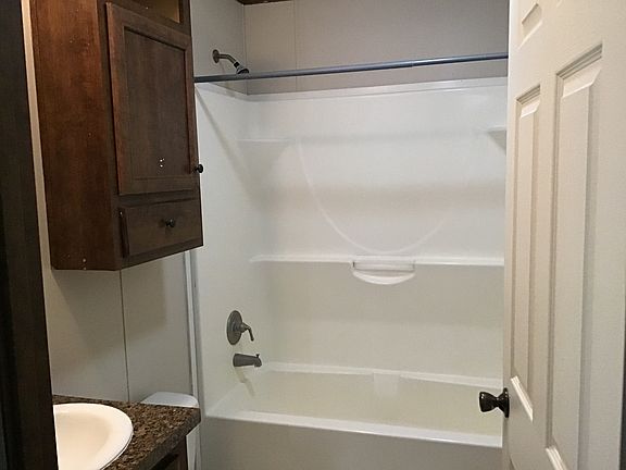 2nd image of 250 Brookside Mnr #250