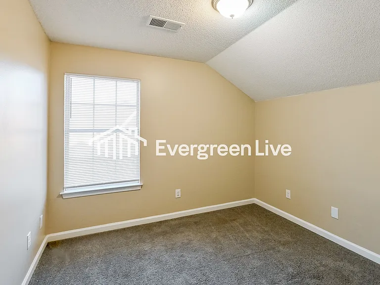 9828 Maggie Woods Ln — Photo 12