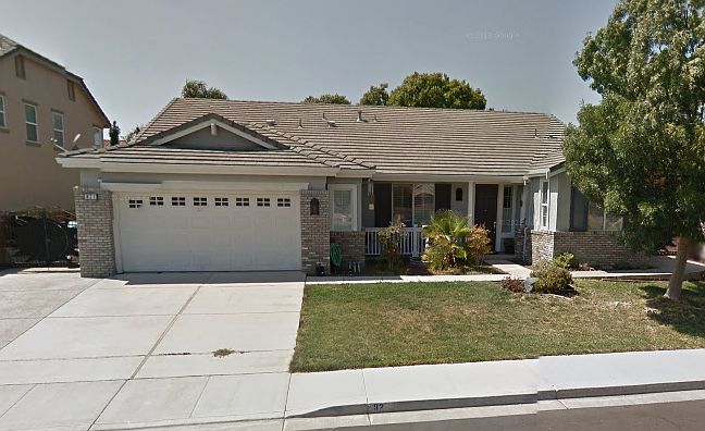 1st image of 821 Atchison Dr
