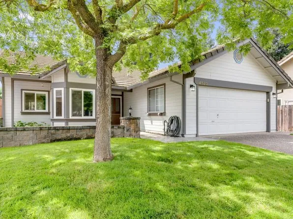 4520 Candle Ct, Elk Grove, CA 95758