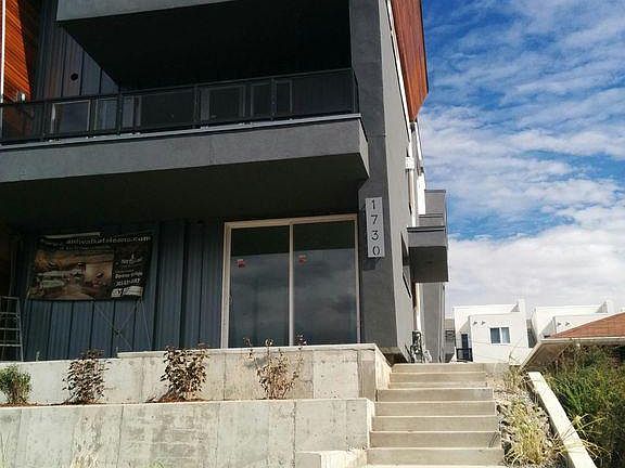 3rd image of 1730 Lowell Blvd