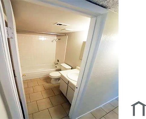 5th image of 2197 Exeter Dr #4