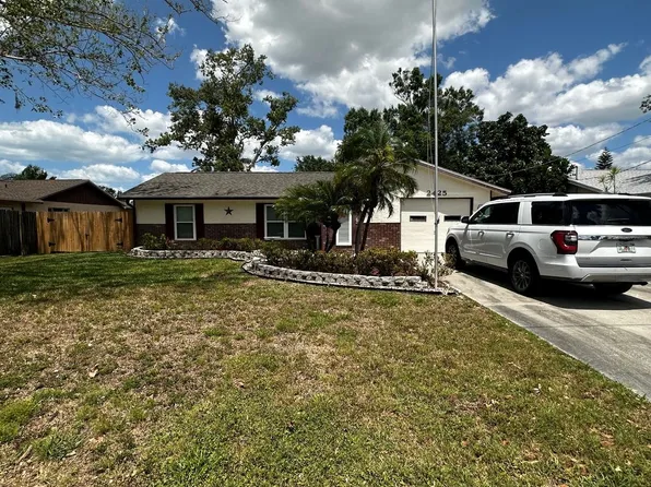 2425 Doud St, Sarasota, FL 34231