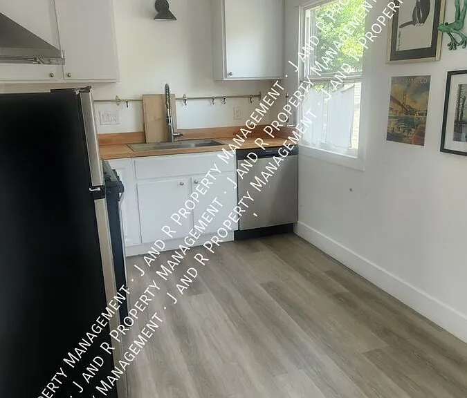152 S Lincoln St #152 — Photo 1
