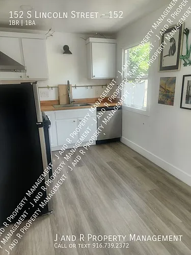 152 S Lincoln St #152 Photo 1