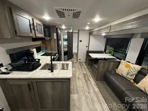 122 Oak St #371, New London, NC 28127