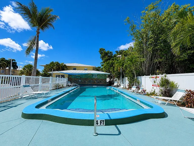 Bradenton Palms Apartments — Photo 16