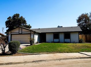 421 Beverly Pl, Exeter, CA 93221