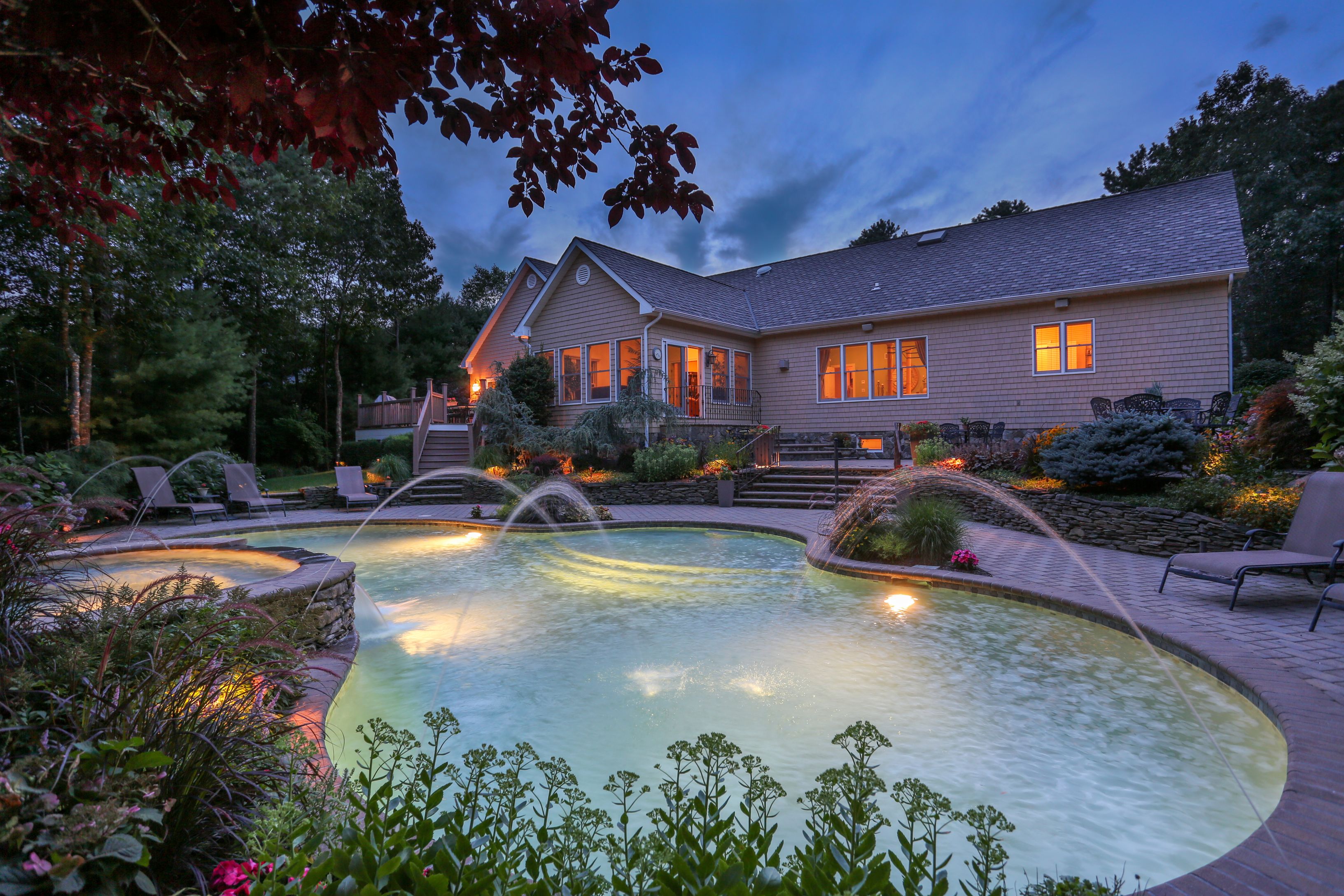 145 Malloy Dr, East Quogue, NY 11942 Out East