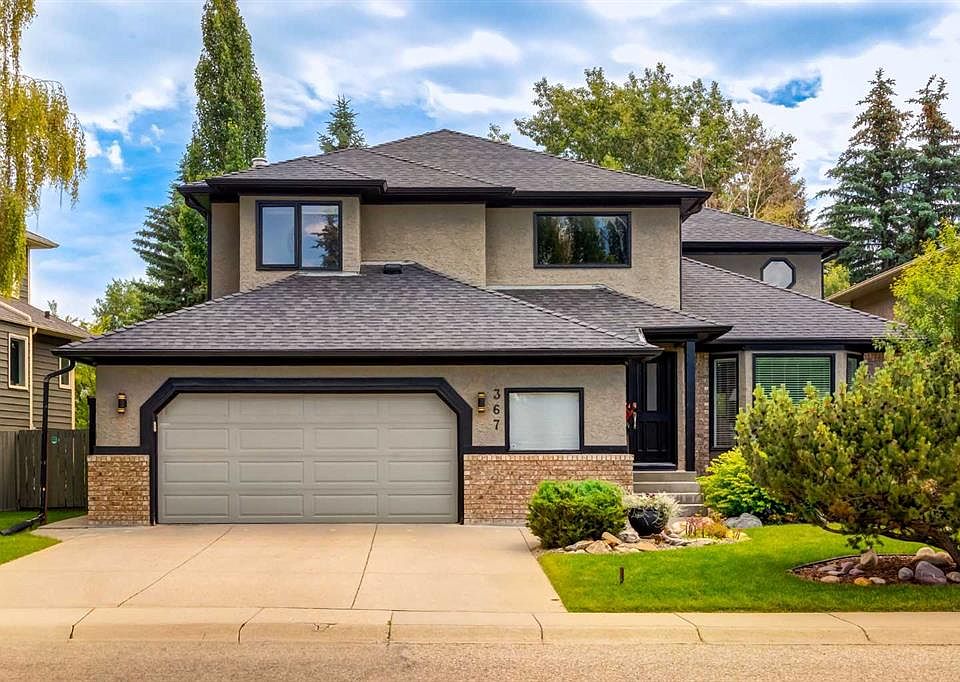 1st image of 367 W Woodbriar Cir SW